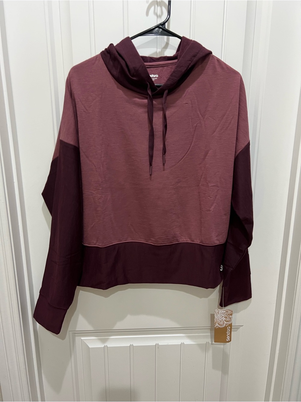 Sendra Two-Tone Maroon Crop Hoodie